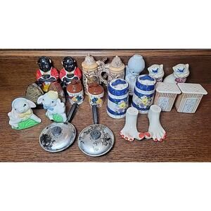 QTY 11 VTG Cat Bunny Feet Angel Salt & Pepper Shaker Kitchen Dinner Decor LOT